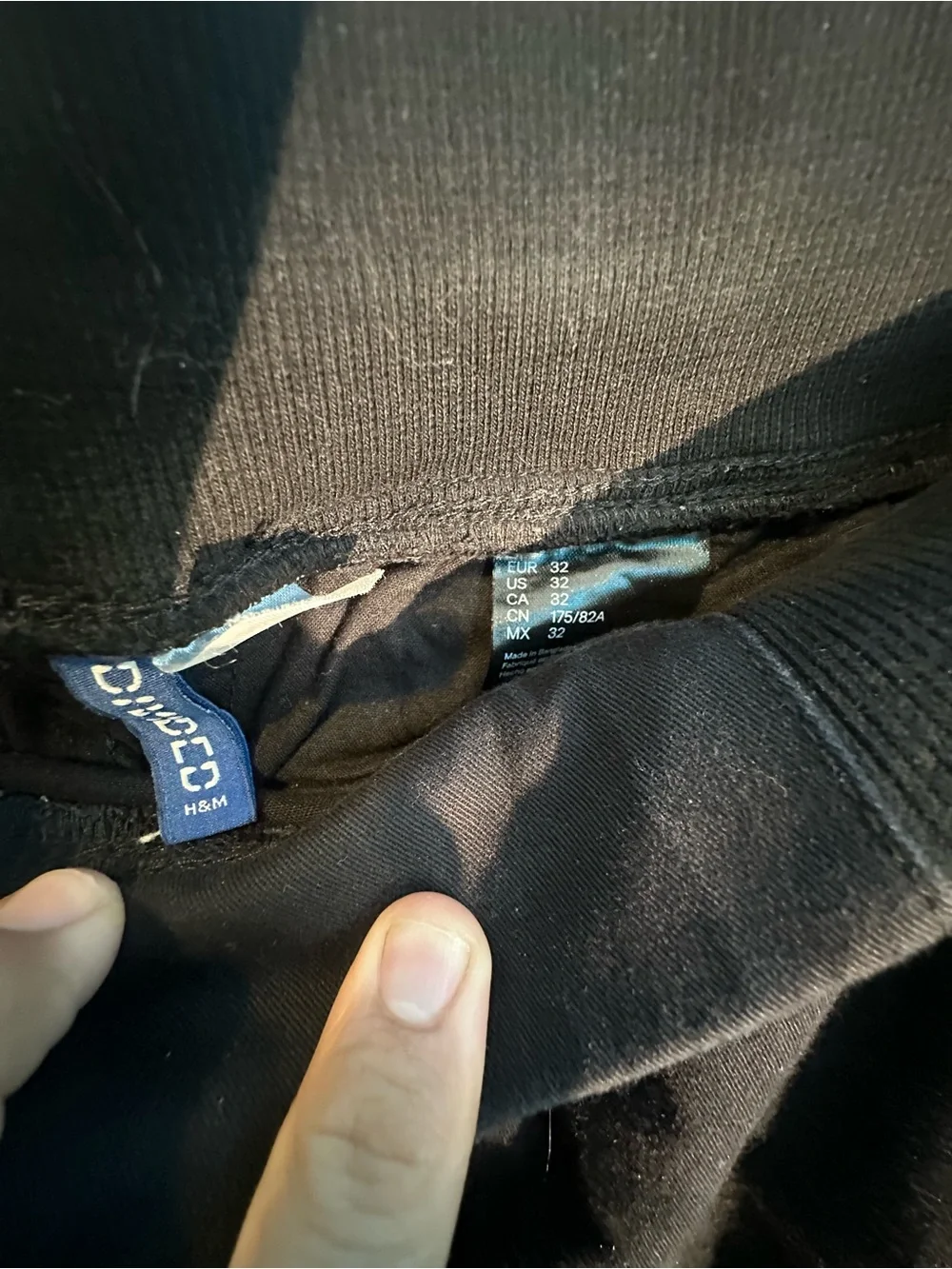 H&M Black Cargo Joggers with Drawstring Waist - Picture 2 of 3